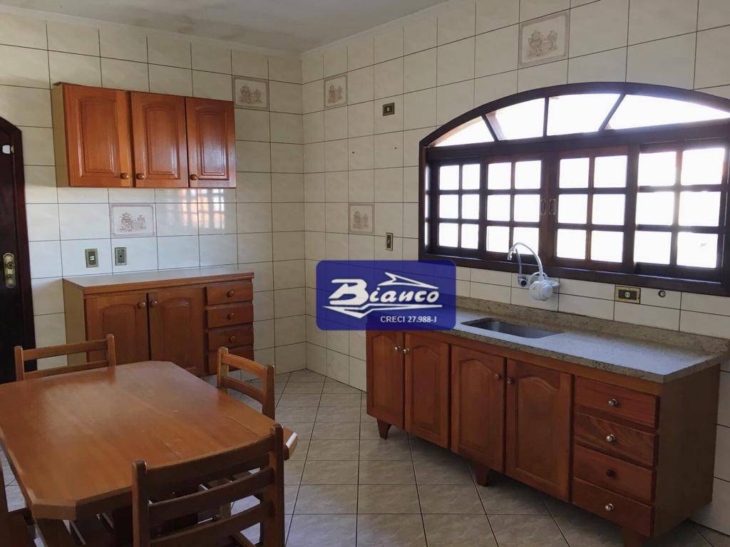 Sobrado à venda com 3 quartos, 420m² - Foto 27