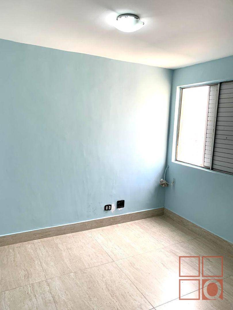 Apartamento à venda com 3 quartos, 72m² - Foto 8