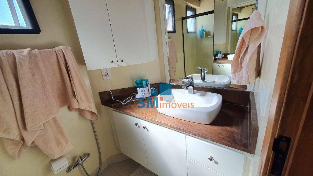 Apartamento à venda com 4 quartos, 157m² - Foto 32