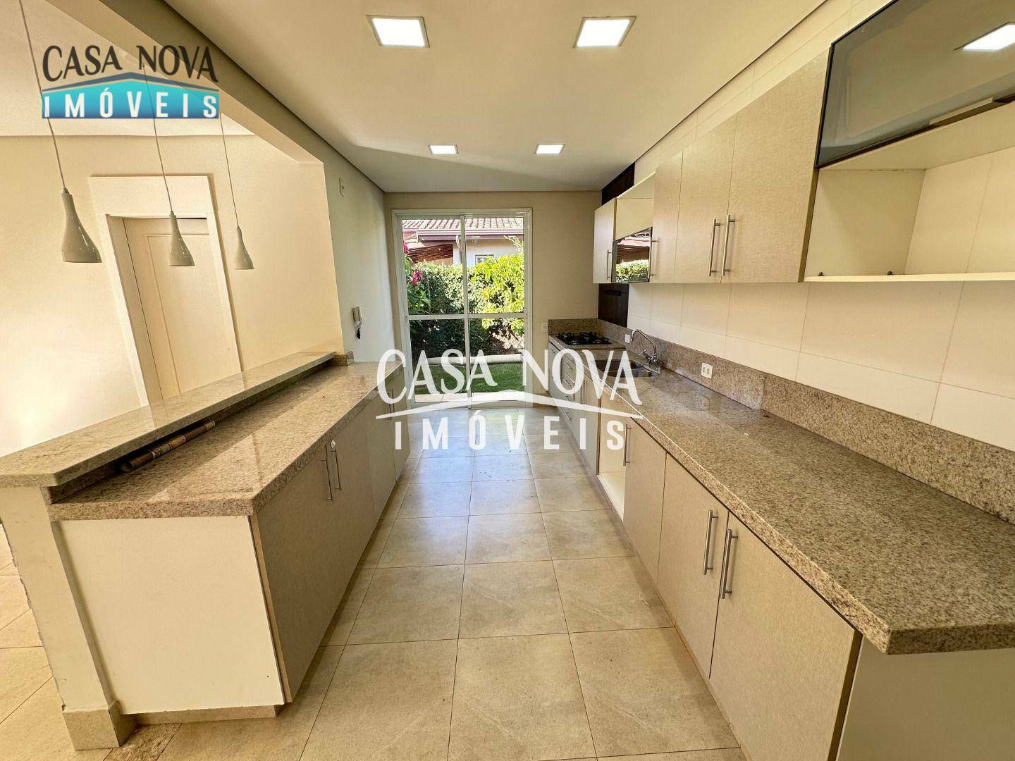 Casa de Condomínio à venda com 3 quartos, 250m² - Foto 23