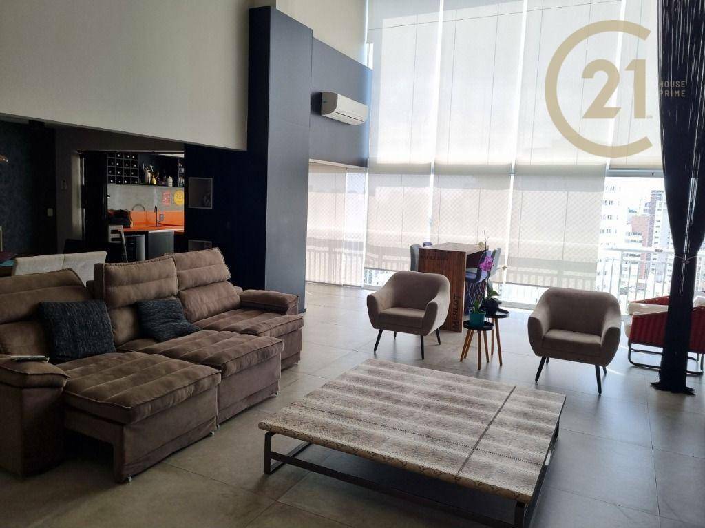 Apartamento à venda com 4 quartos, 240m² - Foto 2