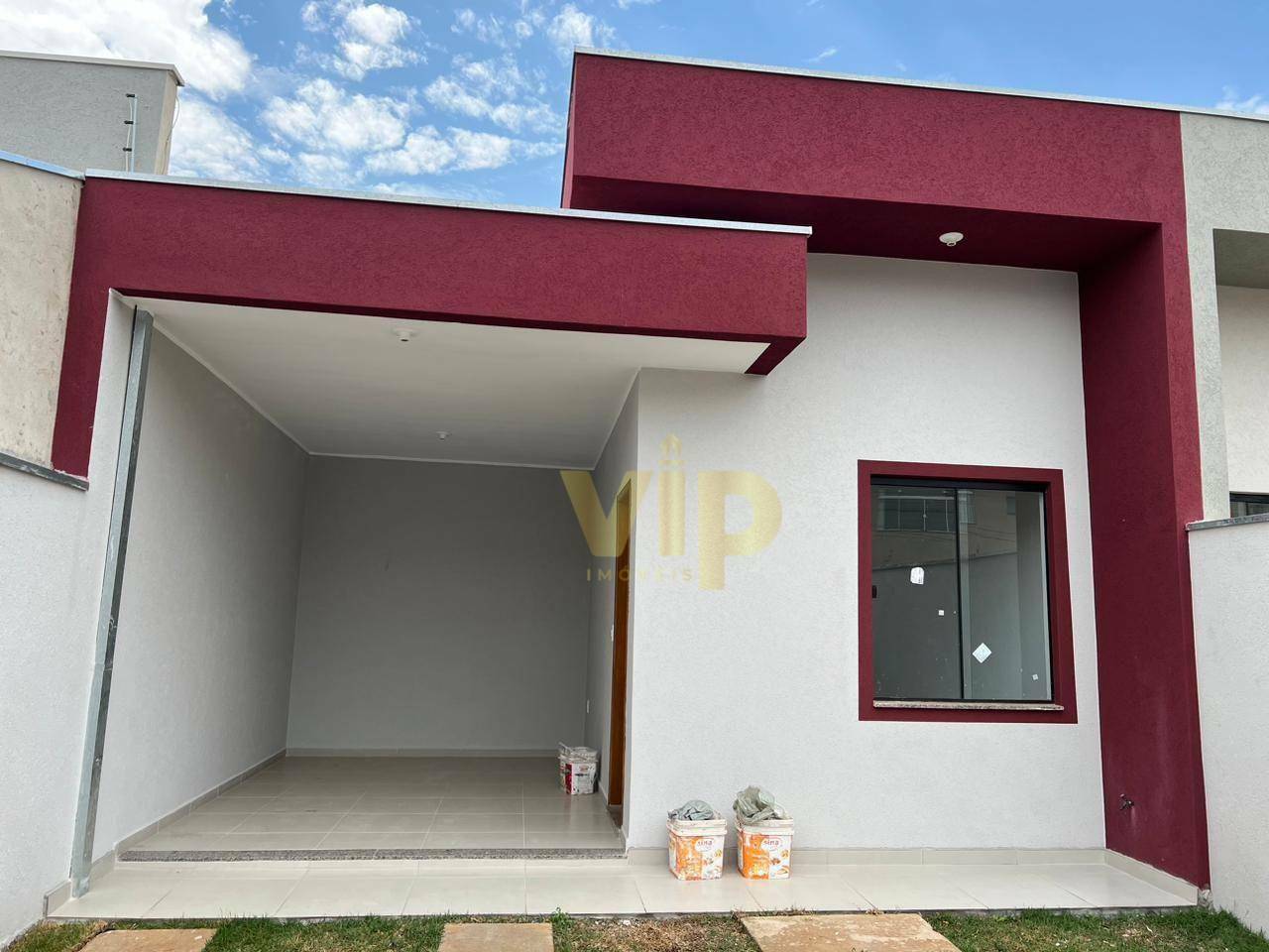 Casa à venda com 3 quartos, 160m² - Foto 1