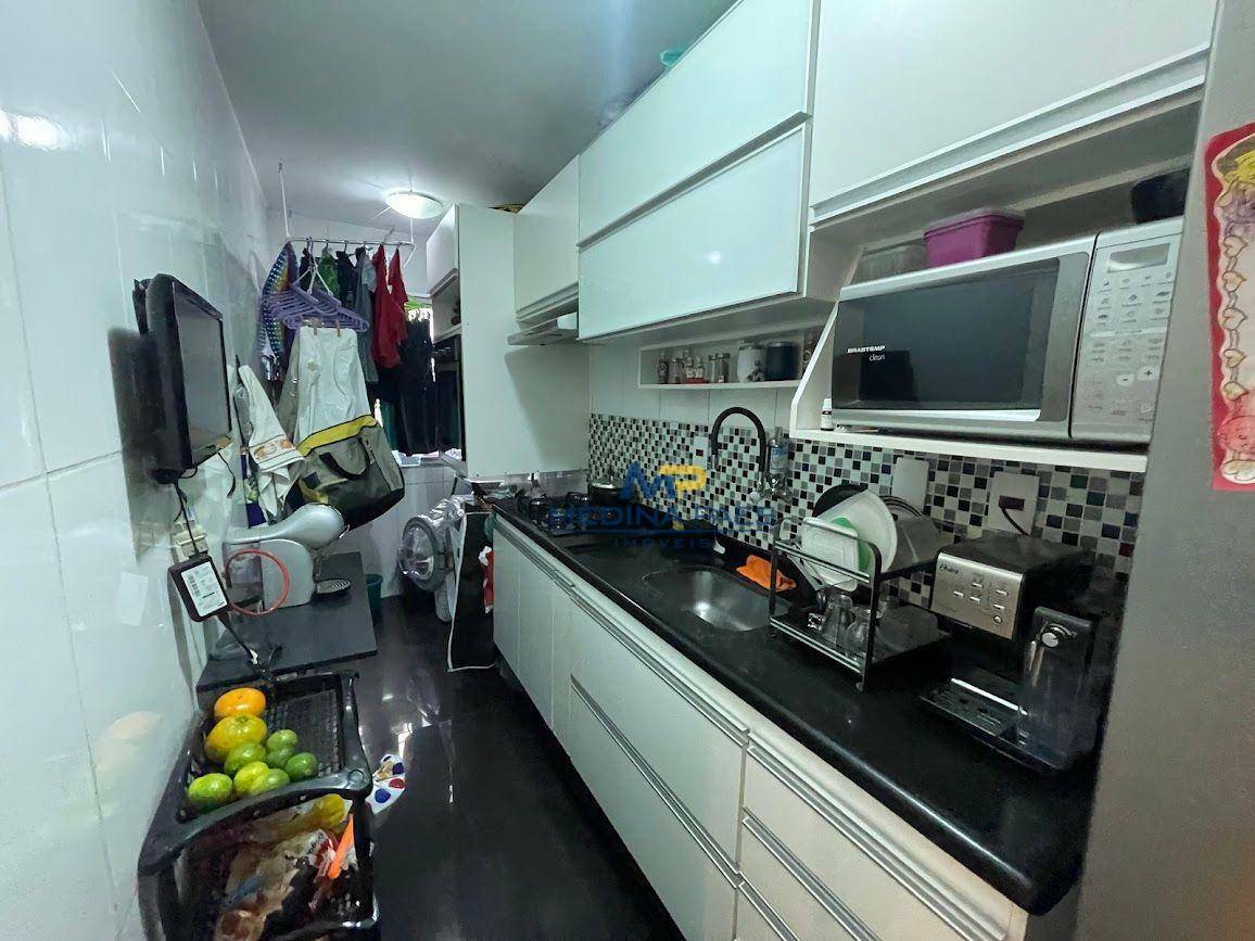 Apartamento à venda com 2 quartos, 76m² - Foto 8