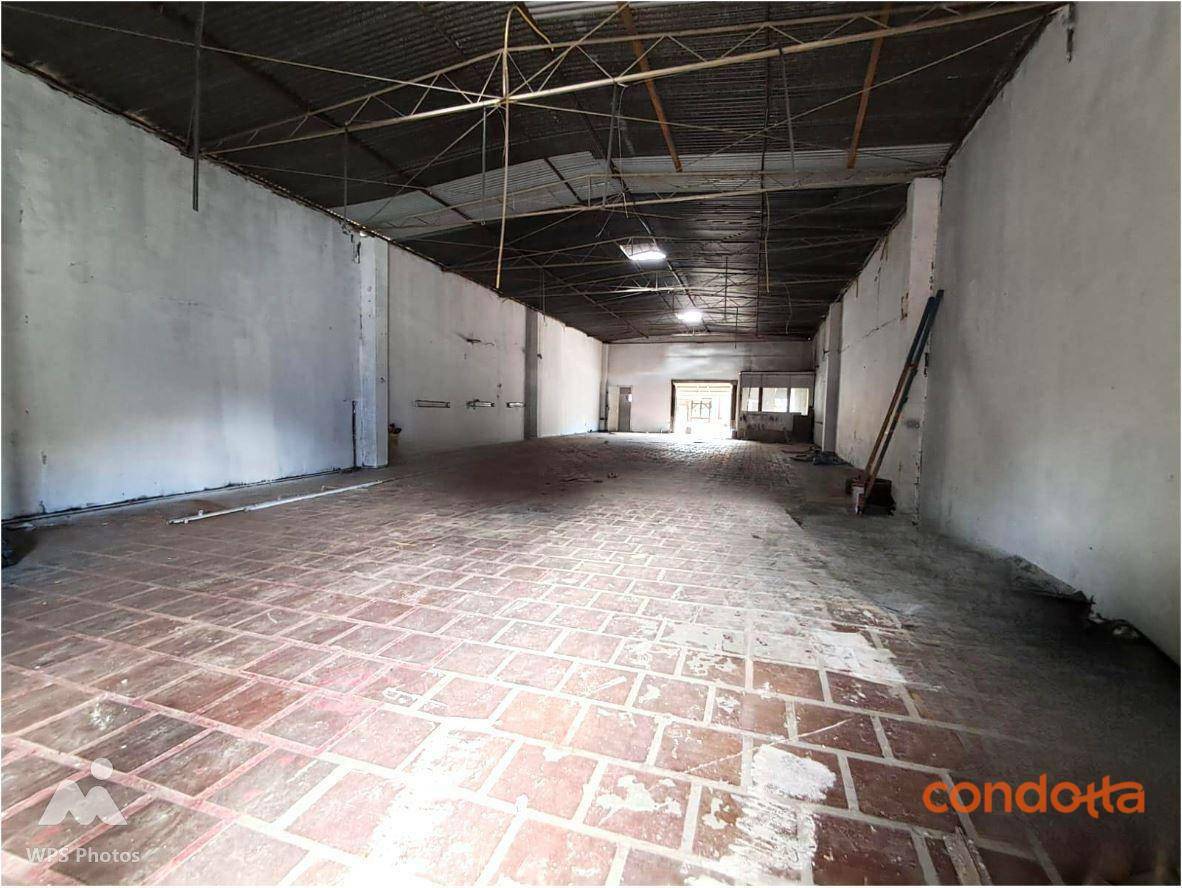 Loja-Salão para alugar, 600m² - Foto 4