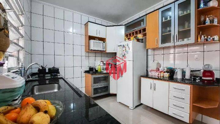 Sobrado à venda com 2 quartos, 126m² - Foto 6