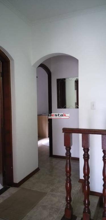 Sobrado à venda com 3 quartos, 202m² - Foto 10