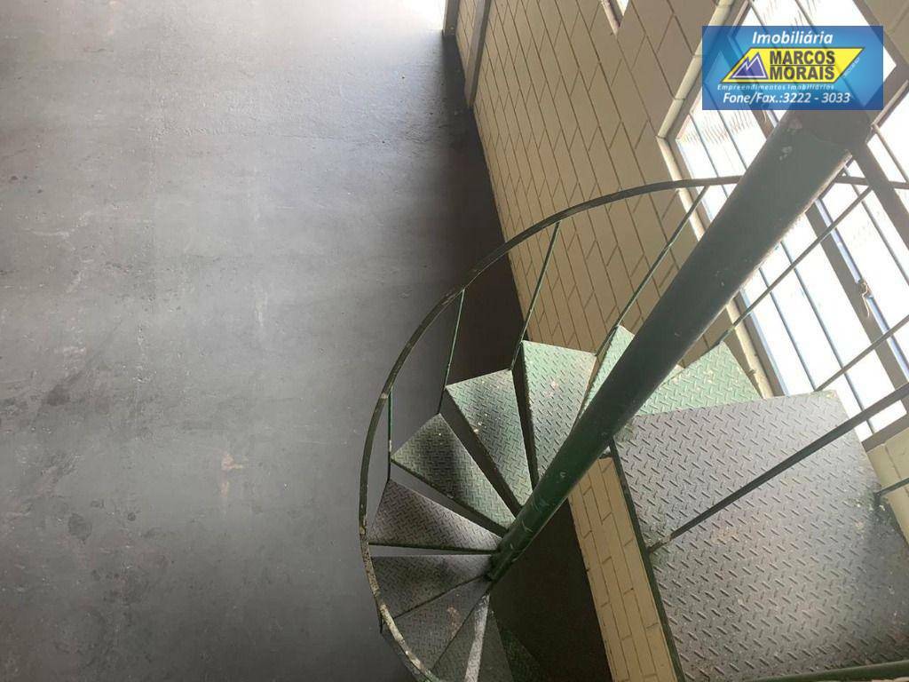 Depósito-Galpão-Armazém à venda, 200m² - Foto 4