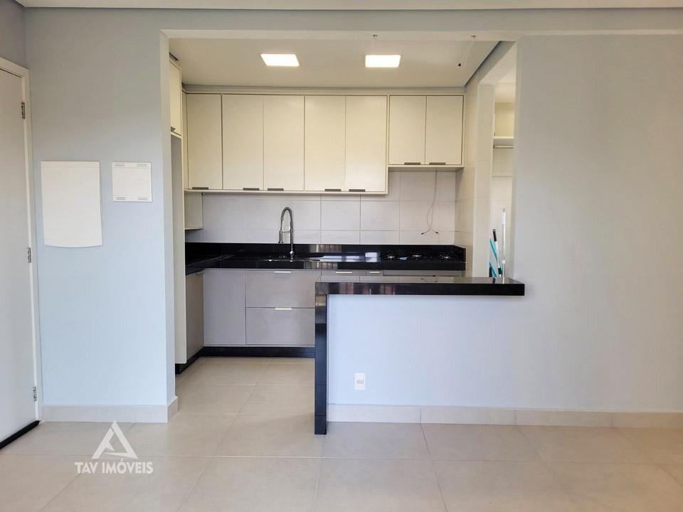 Apartamento à venda com 2 quartos, 67m² - Foto 5