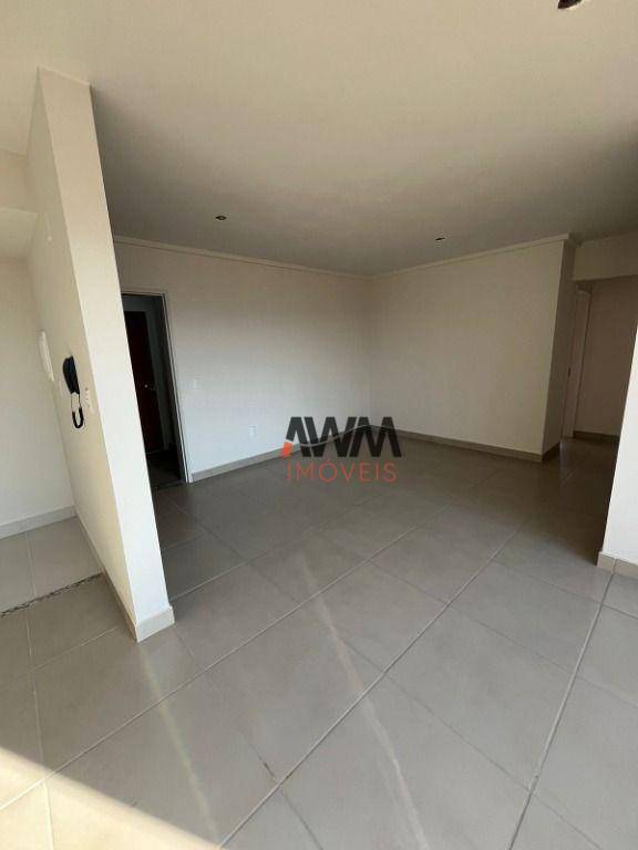 Apartamento à venda com 3 quartos, 76m² - Foto 8