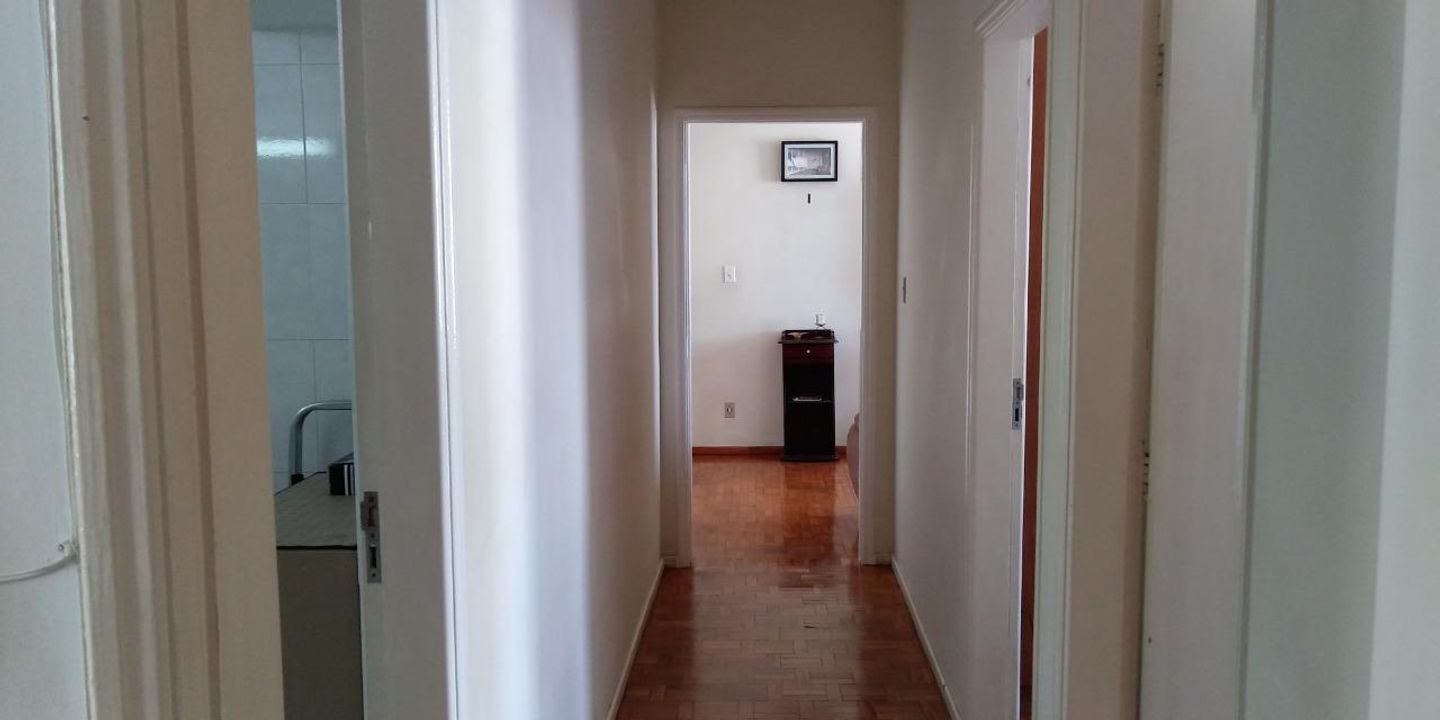 Apartamento à venda com 3 quartos, 100m² - Foto 1