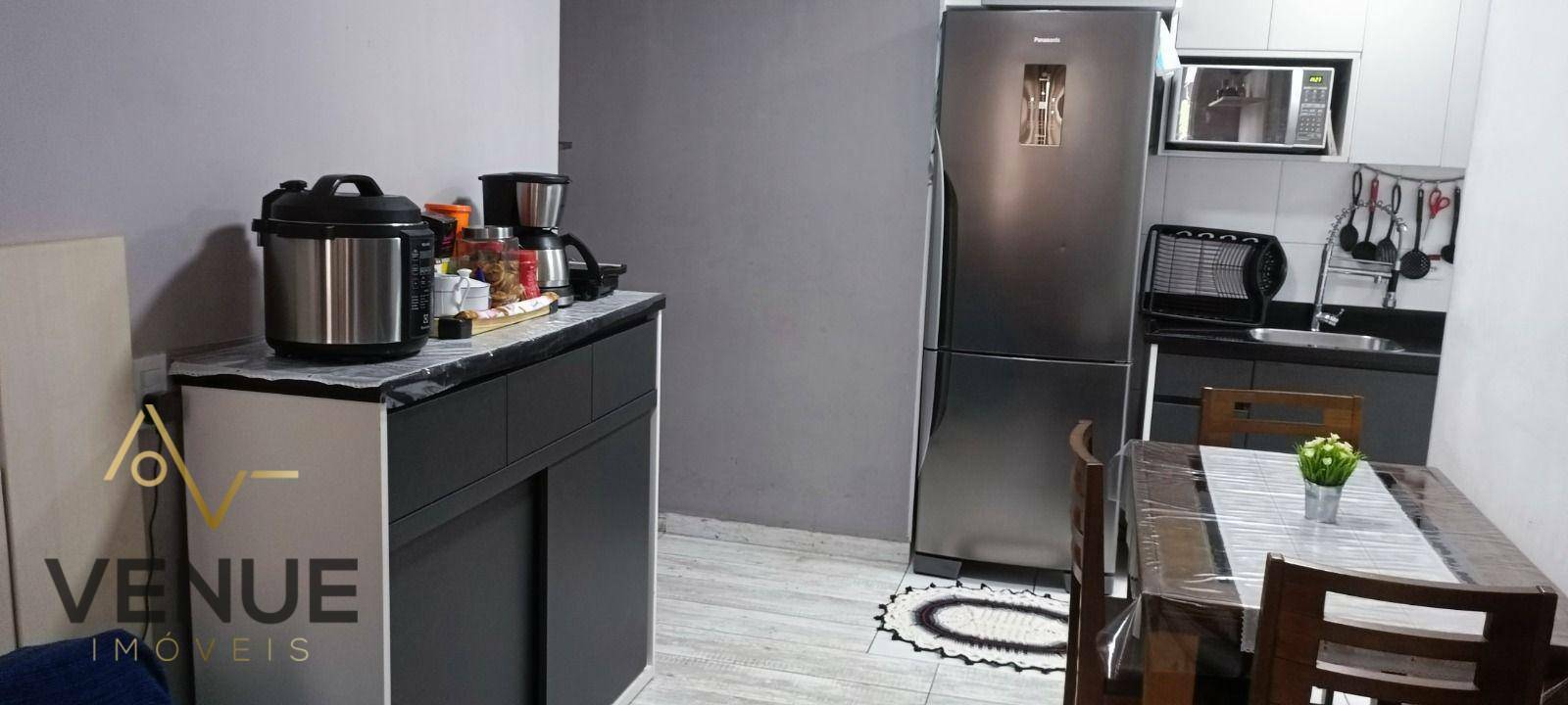 Apartamento à venda com 2 quartos, 40m² - Foto 8