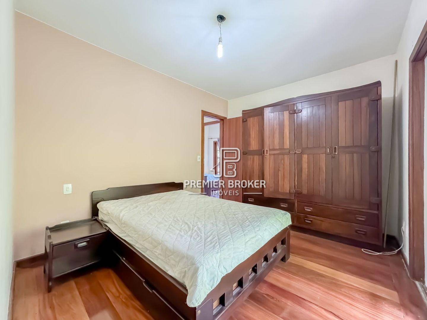 Casa de Condomínio à venda com 4 quartos, 276m² - Foto 23