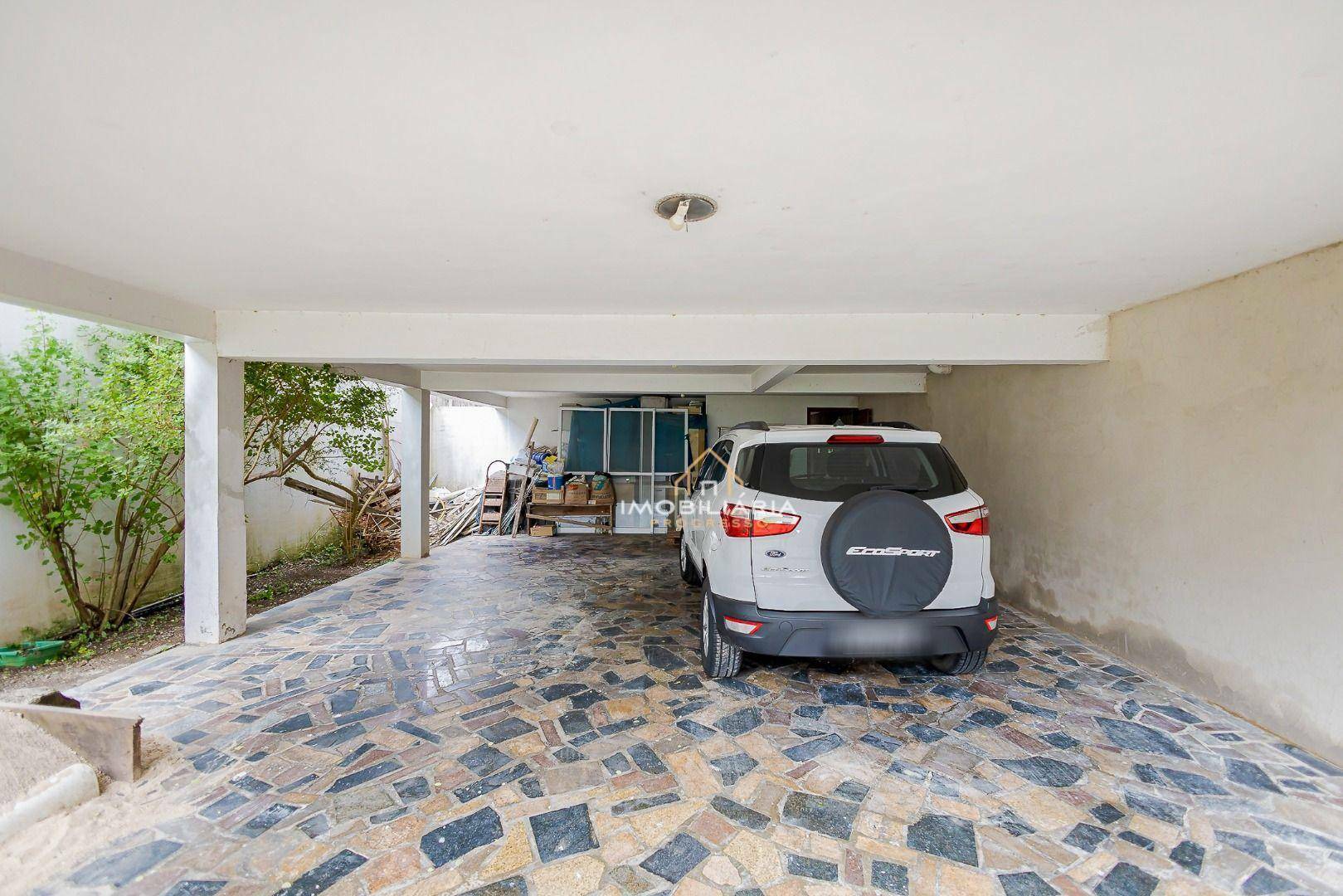 Casa para alugar com 4 quartos, 285m² - Foto 8