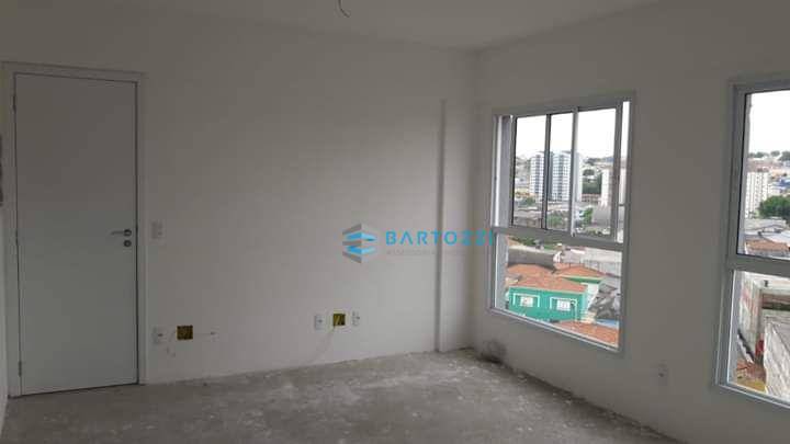 Apartamento à venda com 2 quartos, 60m² - Foto 4