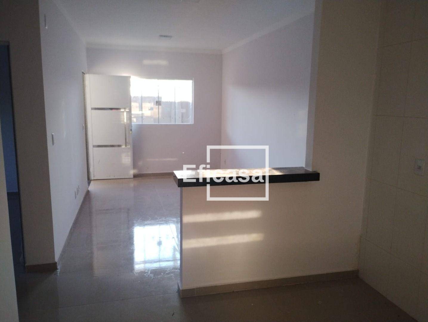 Casa à venda e aluguel com 3 quartos, 120m² - Foto 4