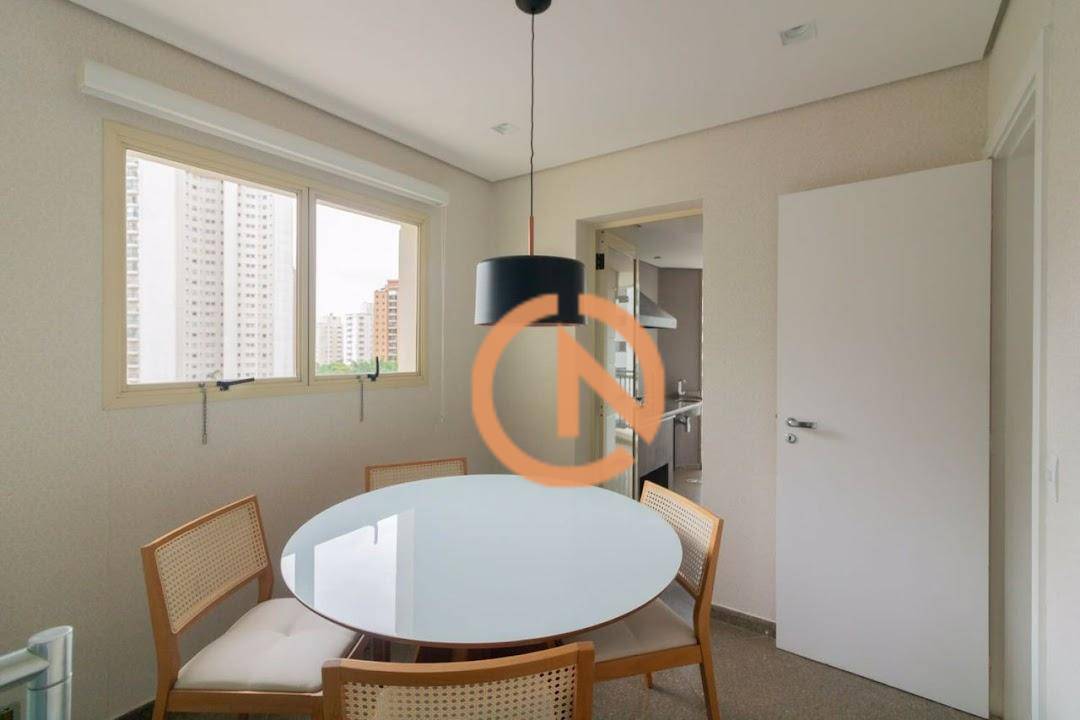 Apartamento para alugar com 3 quartos, 165m² - Foto 6