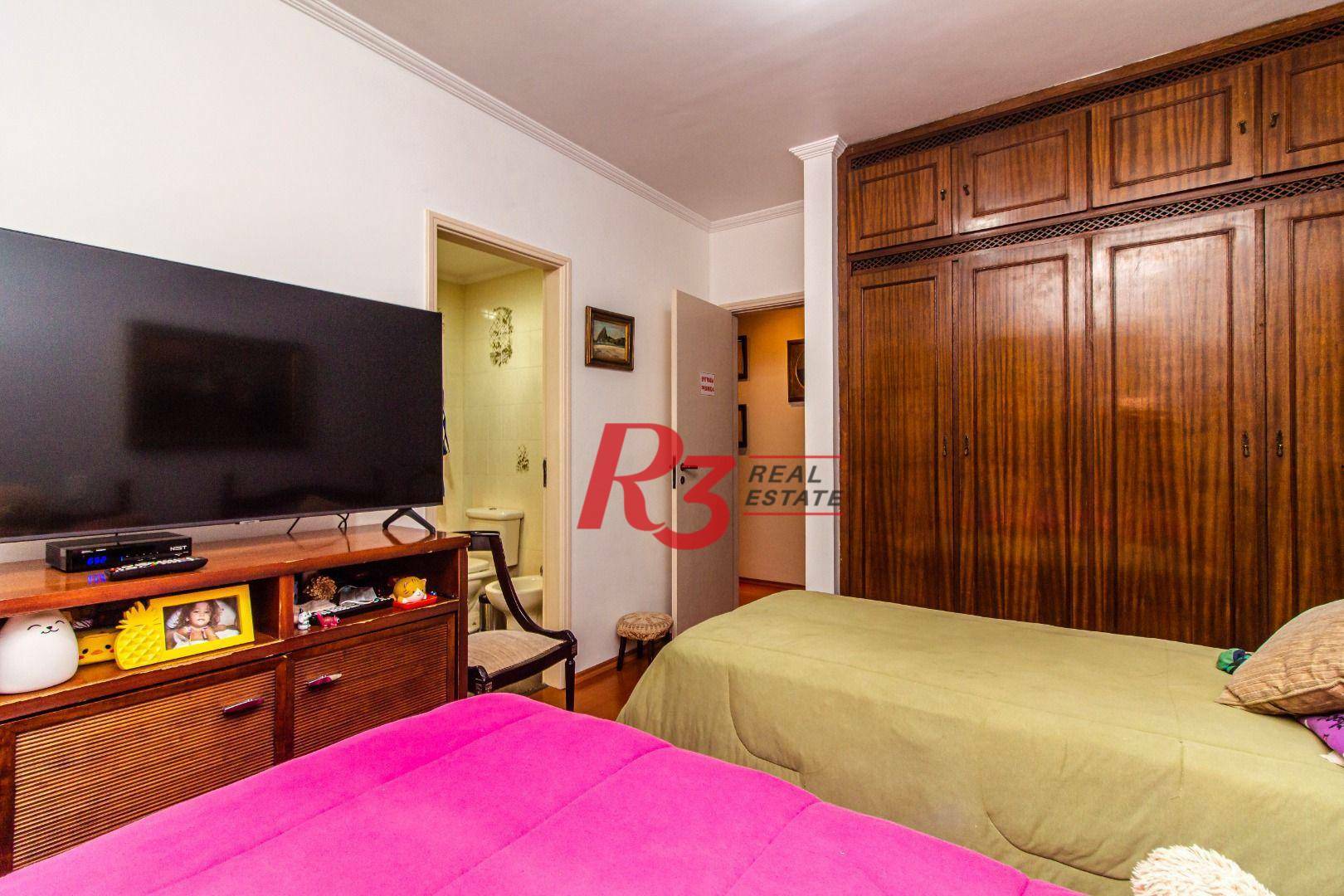 Apartamento à venda com 3 quartos, 242m² - Foto 27