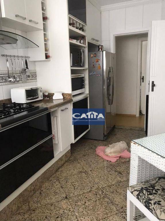 Apartamento à venda com 3 quartos, 145m² - Foto 19