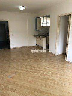 Apartamento à venda com 3 quartos, 80m² - Foto 3