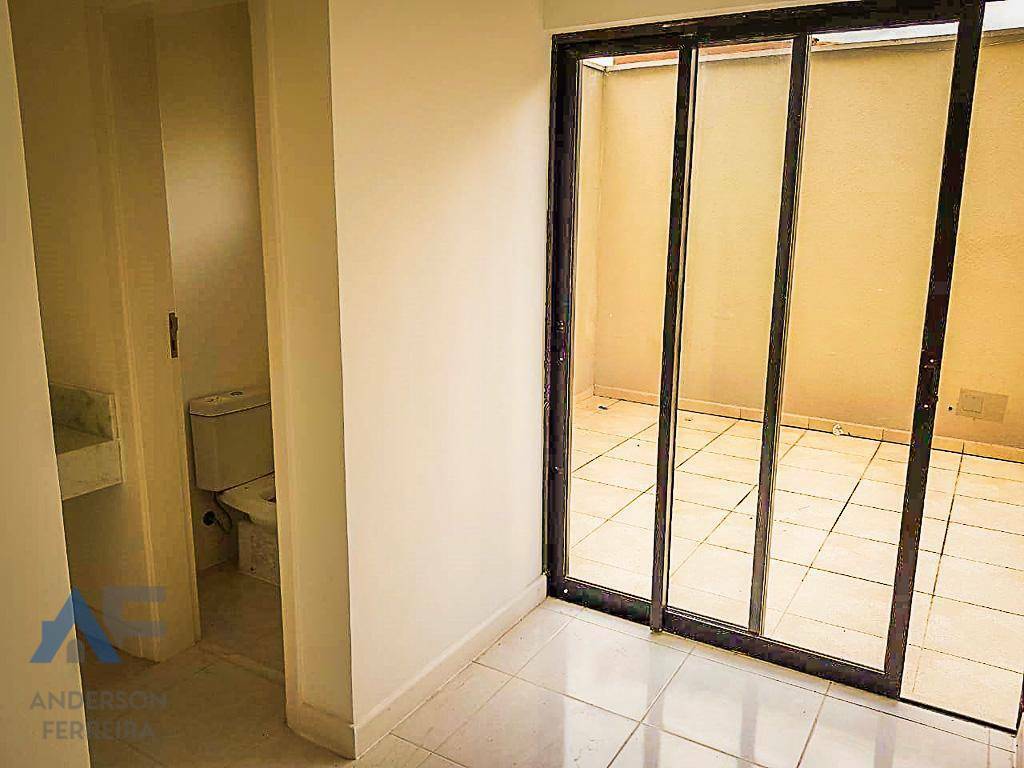 Casa à venda com 4 quartos, 250m² - Foto 10