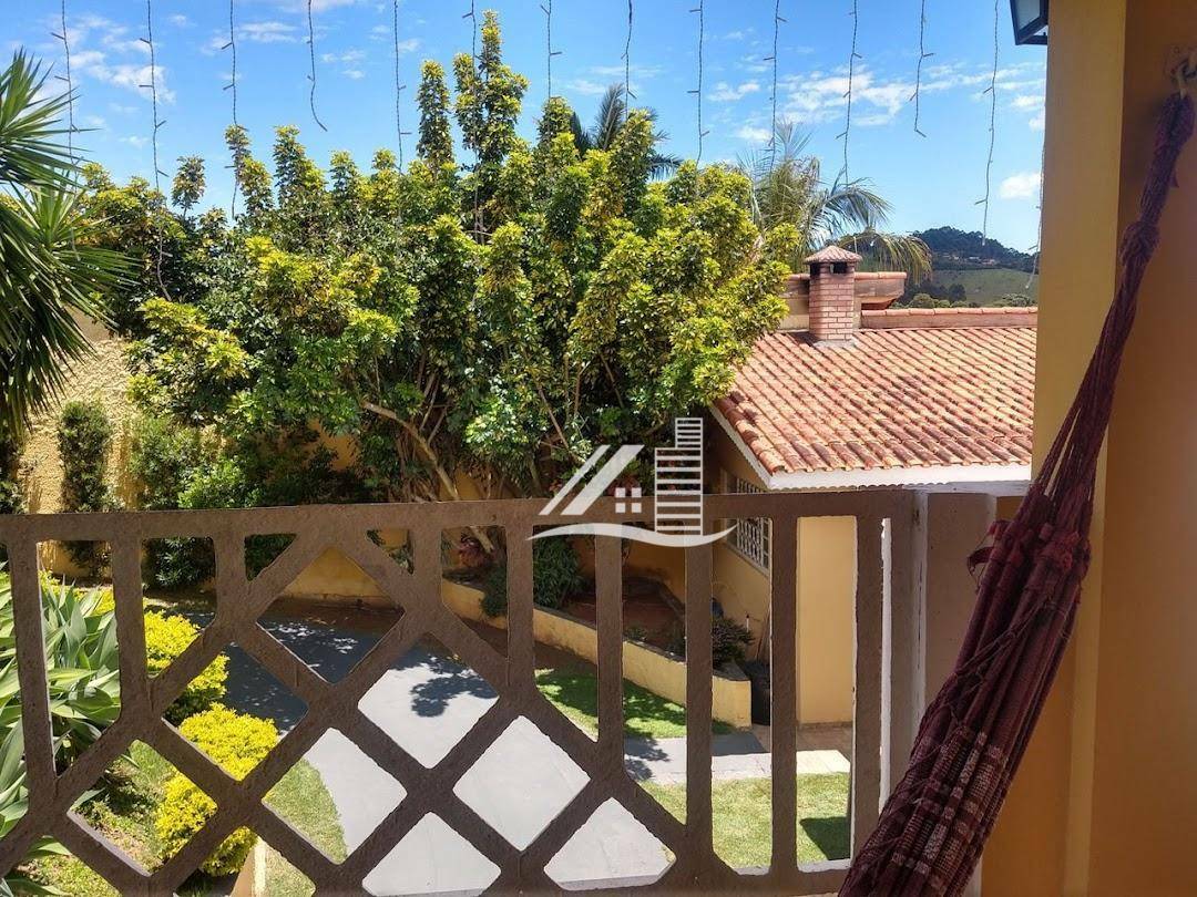 Chácara à venda com 4 quartos, 900m² - Foto 4