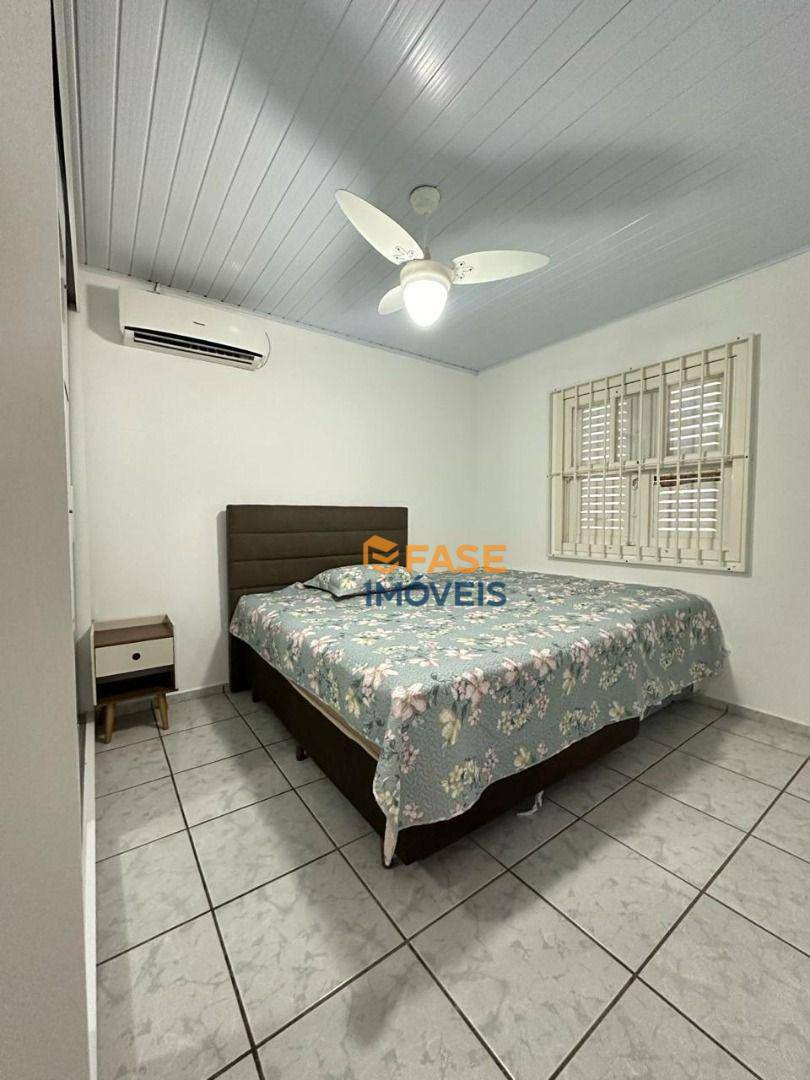 Casa à venda com 3 quartos, 130m² - Foto 9