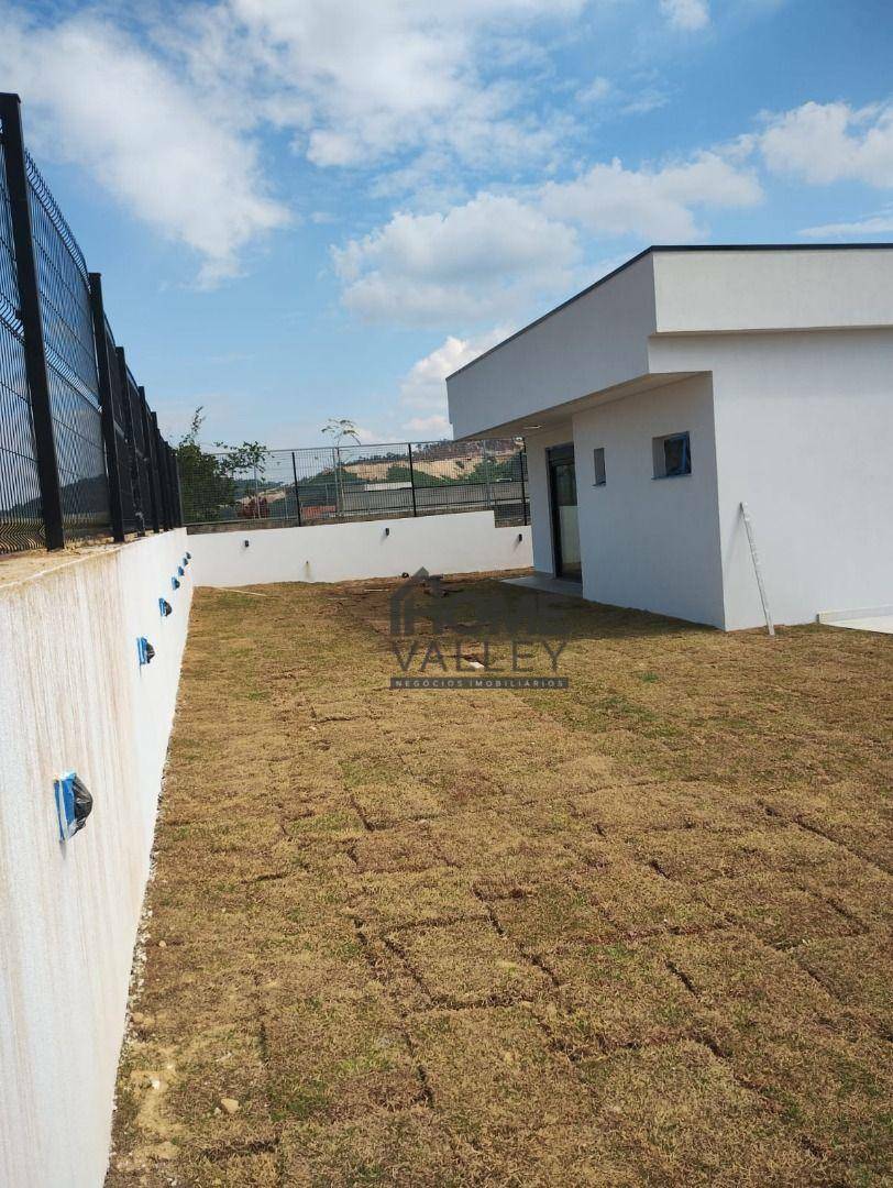 Casa de Condomínio à venda com 3 quartos, 346m² - Foto 5