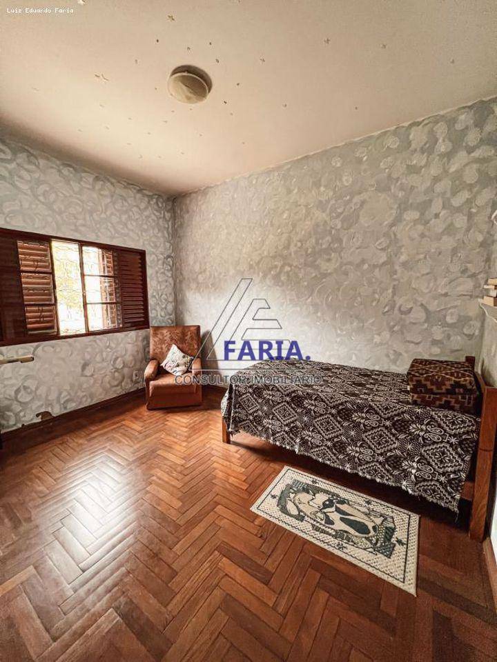 Casa à venda com 4 quartos, 230m² - Foto 6