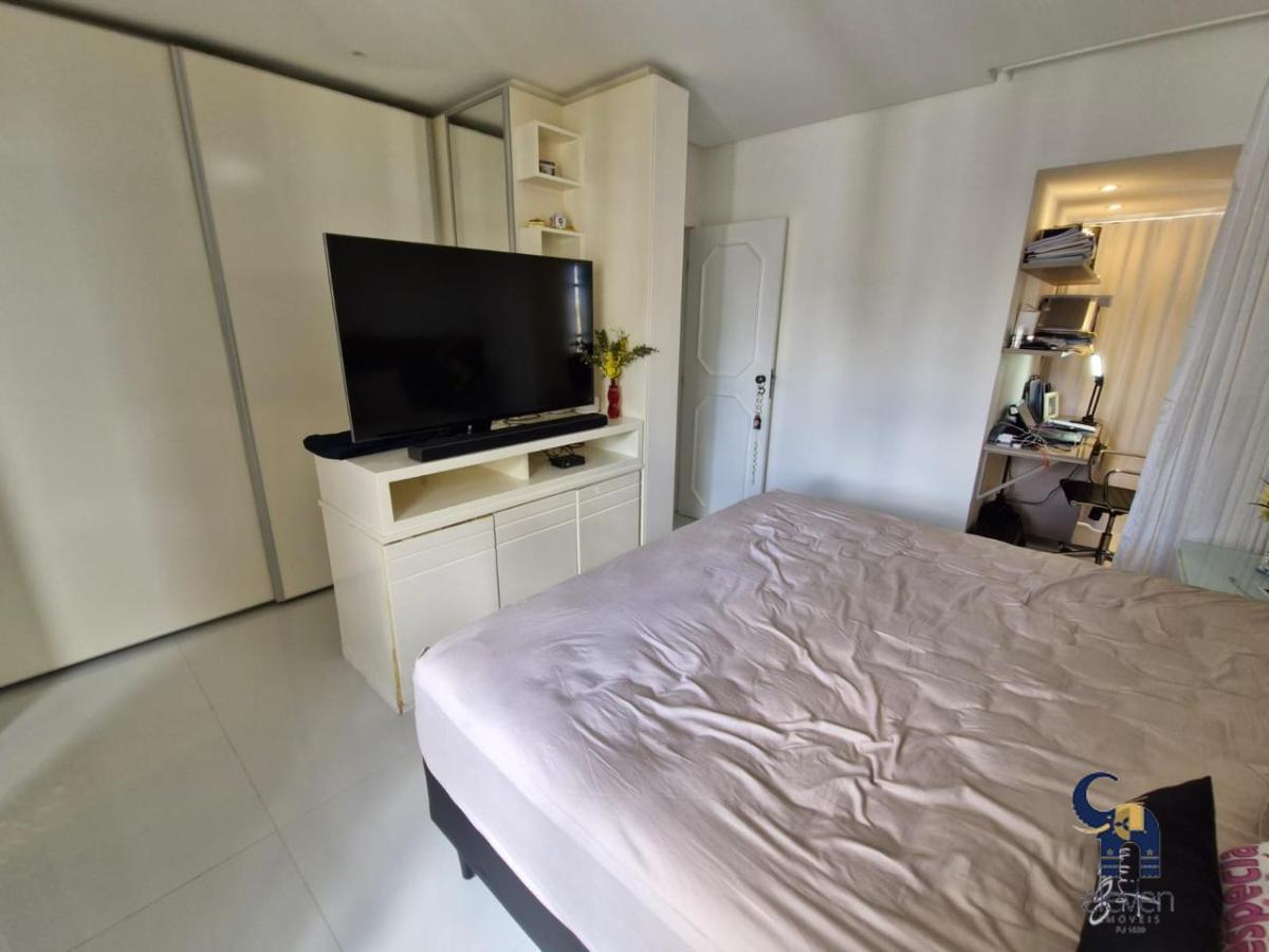 Apartamento à venda com 5 quartos, 194m² - Foto 9