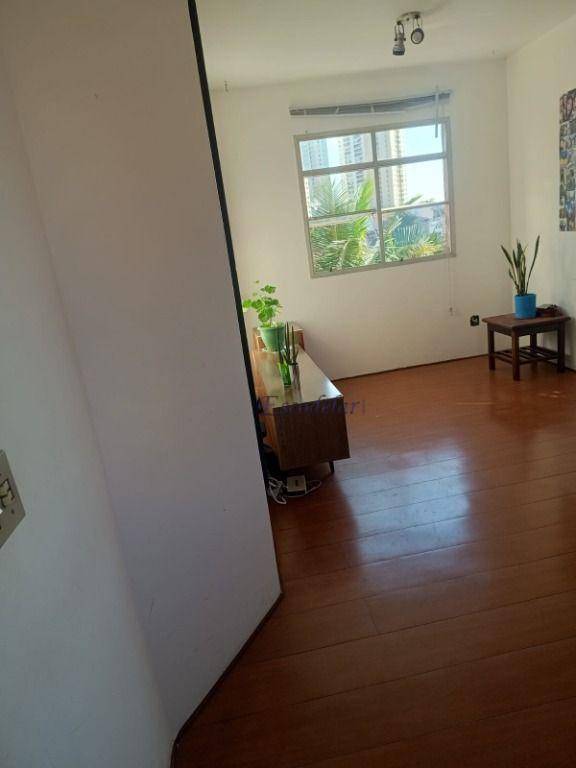 Apartamento à venda com 2 quartos, 56m² - Foto 9