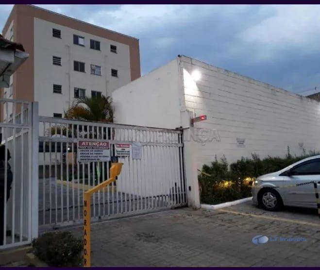 Apartamento para alugar com 2 quartos, 43m² - Foto 11