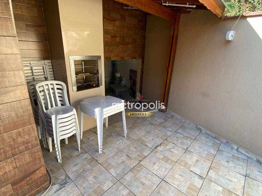 Casa à venda com 3 quartos, 240m² - Foto 14