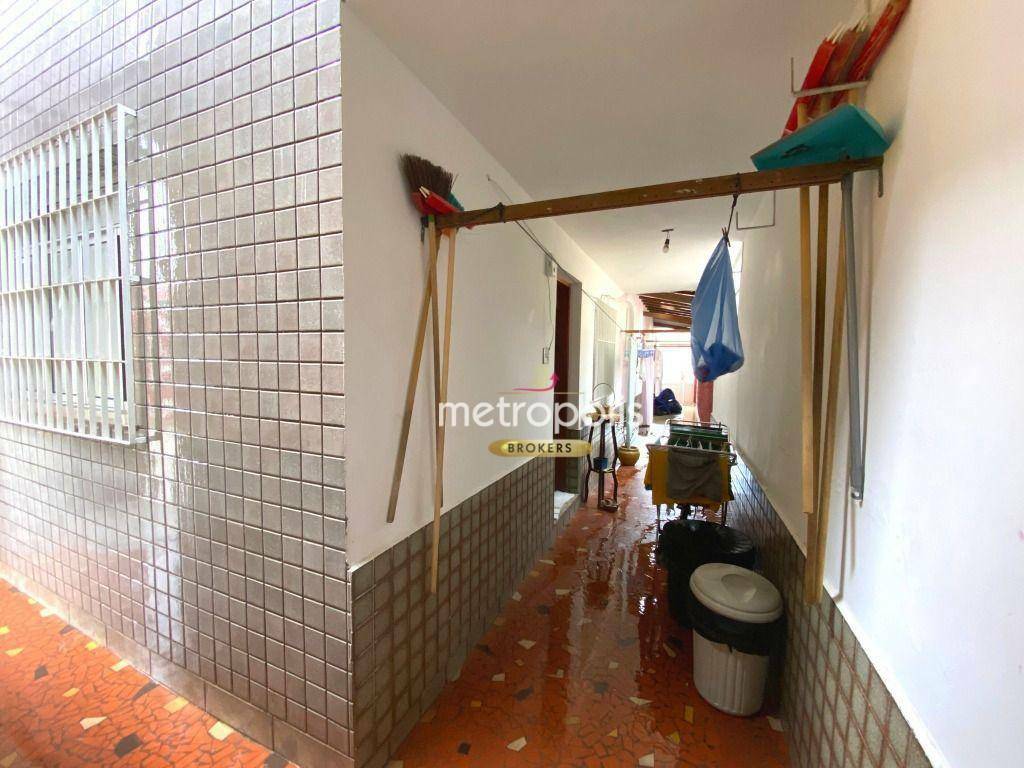 Casa à venda com 3 quartos, 201m² - Foto 17