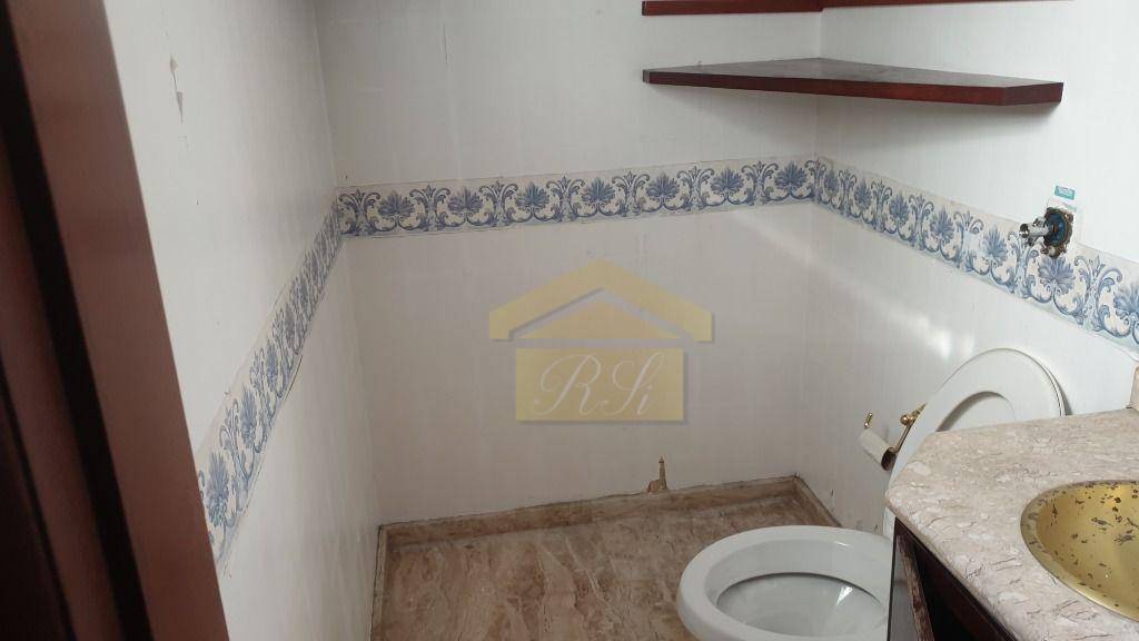 Sobrado à venda e aluguel com 3 quartos, 179m² - Foto 7