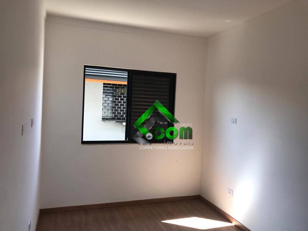 Casa à venda com 3 quartos, 100m² - Foto 17