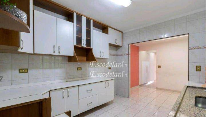 Sobrado à venda com 3 quartos, 250m² - Foto 17