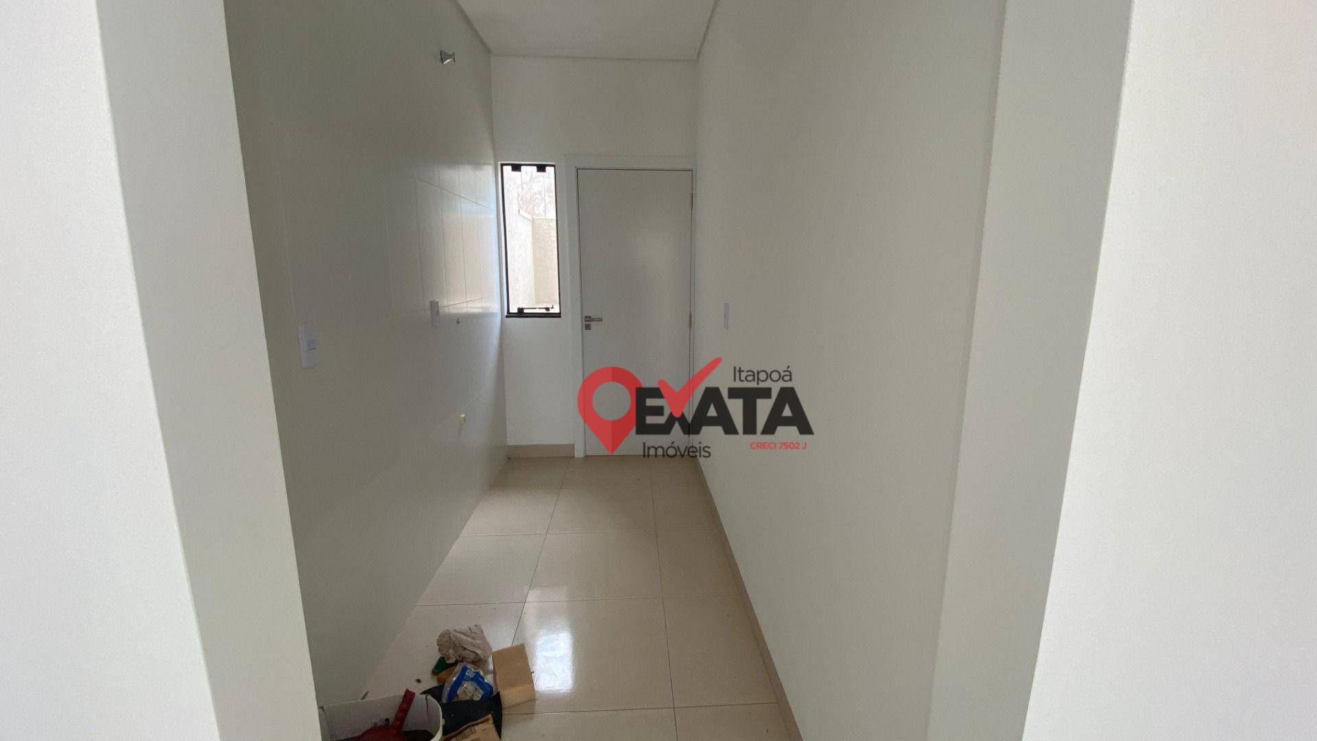 Casa à venda com 3 quartos, 88m² - Foto 7