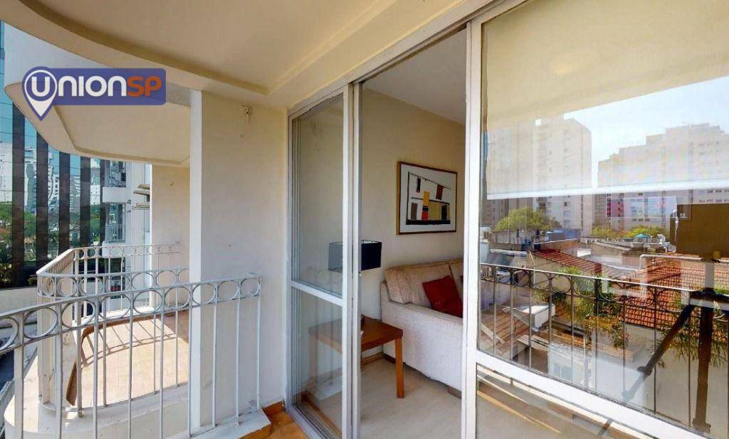 Apartamento à venda com 2 quartos, 64m² - Foto 4