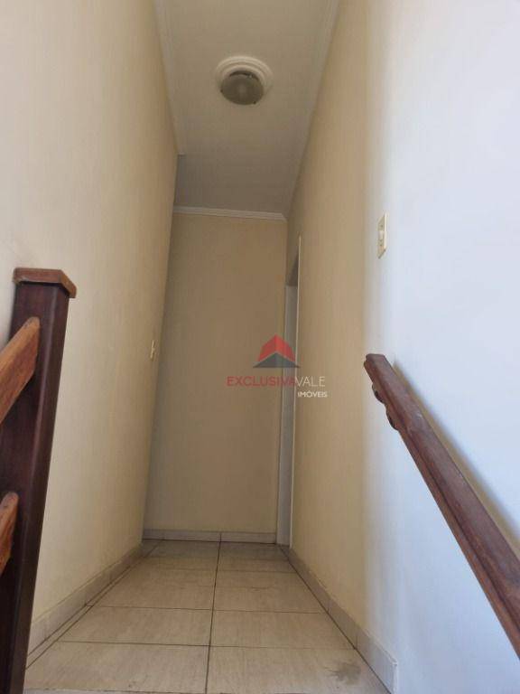 Casa à venda com 2 quartos, 80m² - Foto 12