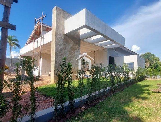 Casa de Condomínio à venda e aluguel com 5 quartos, 450m² - Foto 1