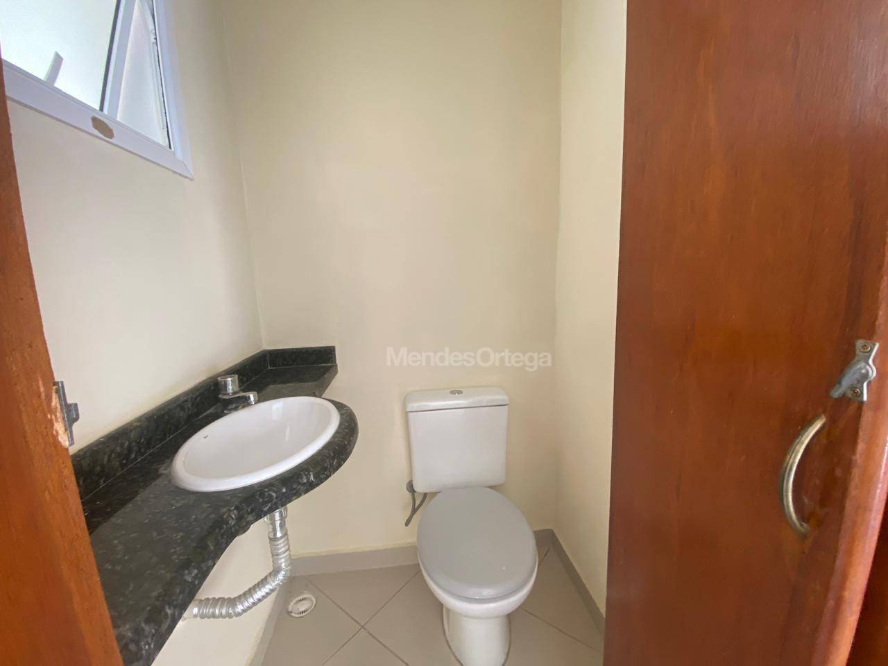 Casa de Condomínio para alugar com 3 quartos, 150m² - Foto 9