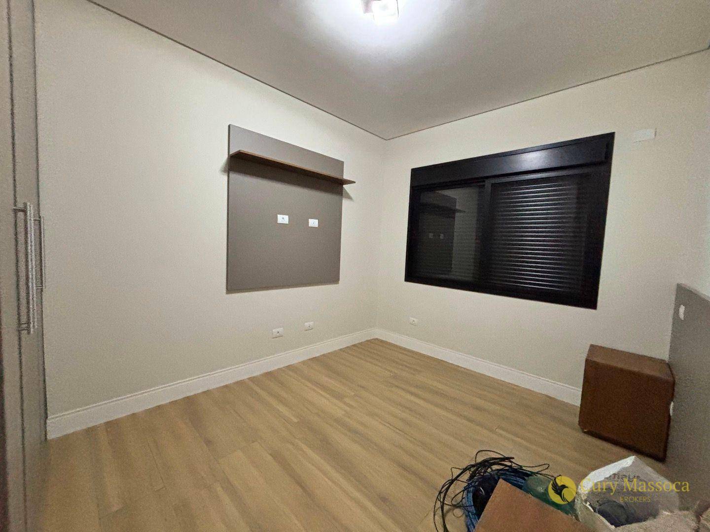 Casa de Condomínio à venda e aluguel com 4 quartos, 290m² - Foto 24