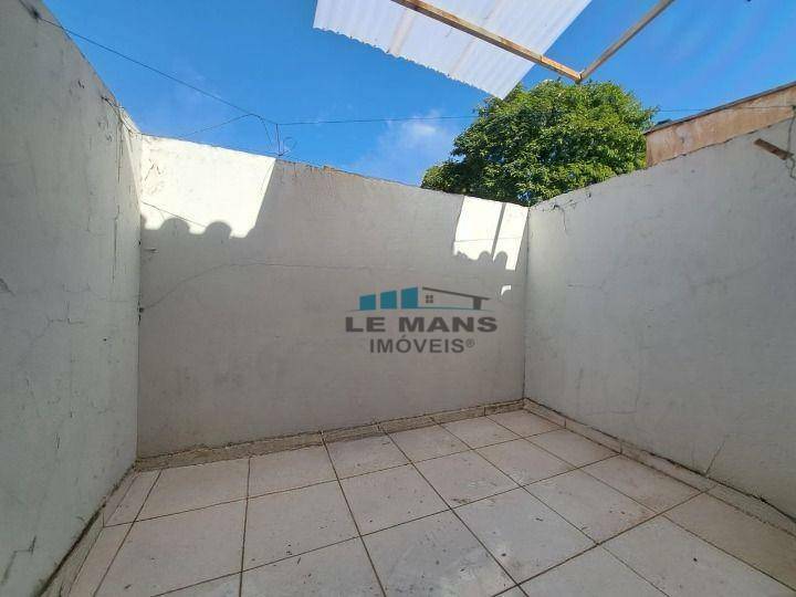 Casa para alugar com 1 quarto, 35m² - Foto 7