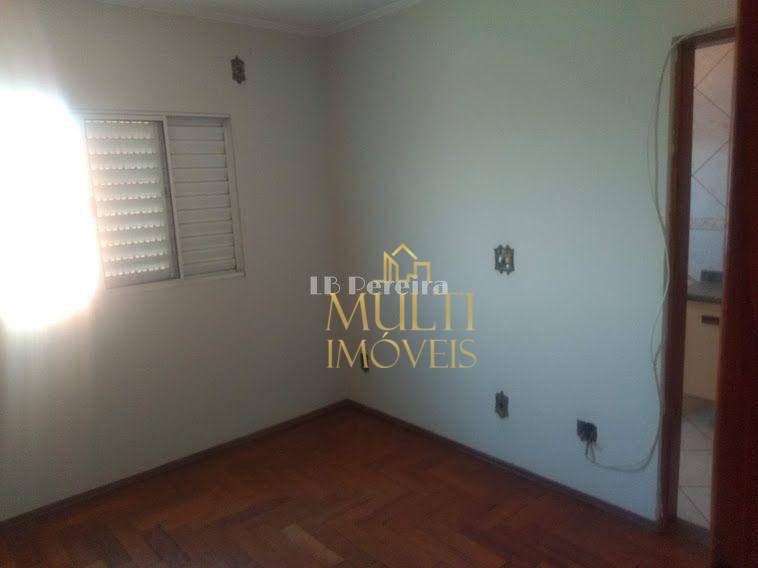 Apartamento à venda com 4 quartos, 123m² - Foto 2