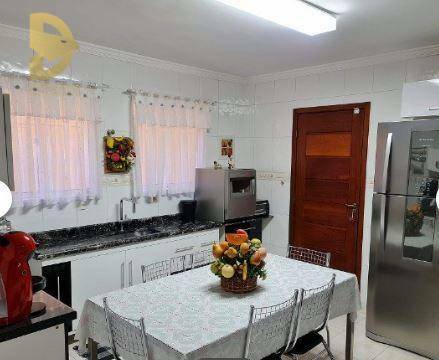 Sobrado à venda com 3 quartos, 143m² - Foto 4