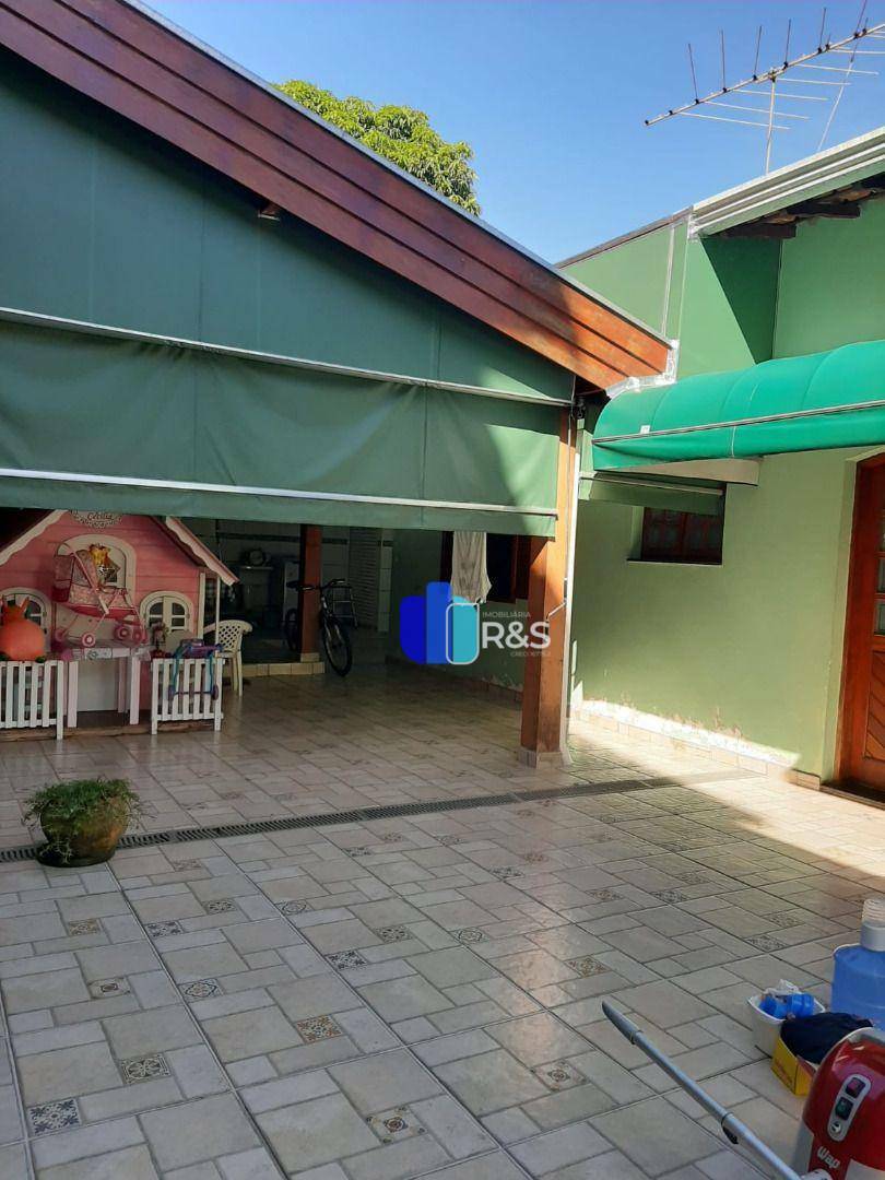 Chácara à venda com 3 quartos, 200m² - Foto 41