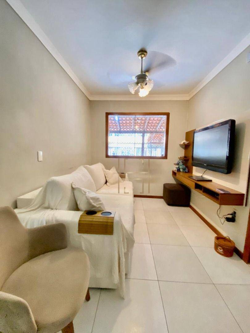 Casa, 3 quartos, 158 m² - Foto 1