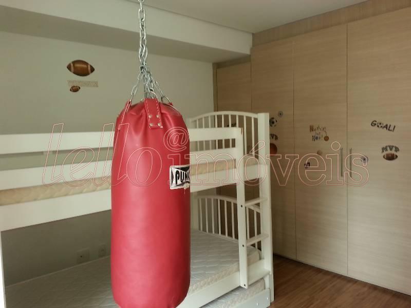 Apartamento para alugar com 4 quartos, 240m² - Foto 10