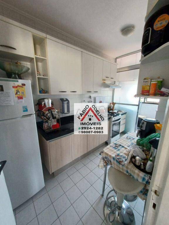 Apartamento à venda com 3 quartos, 75m² - Foto 6