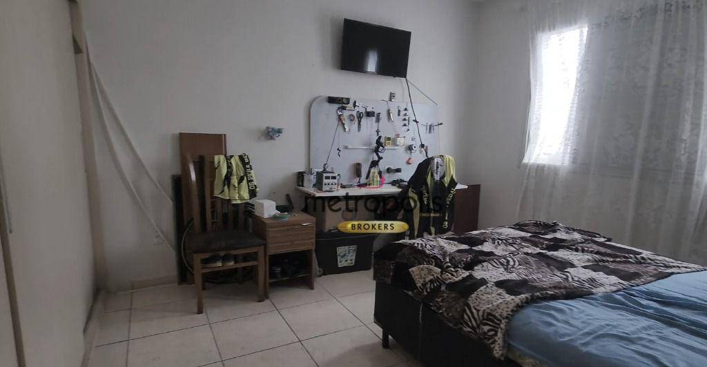 Apartamento à venda com 3 quartos, 117m² - Foto 17